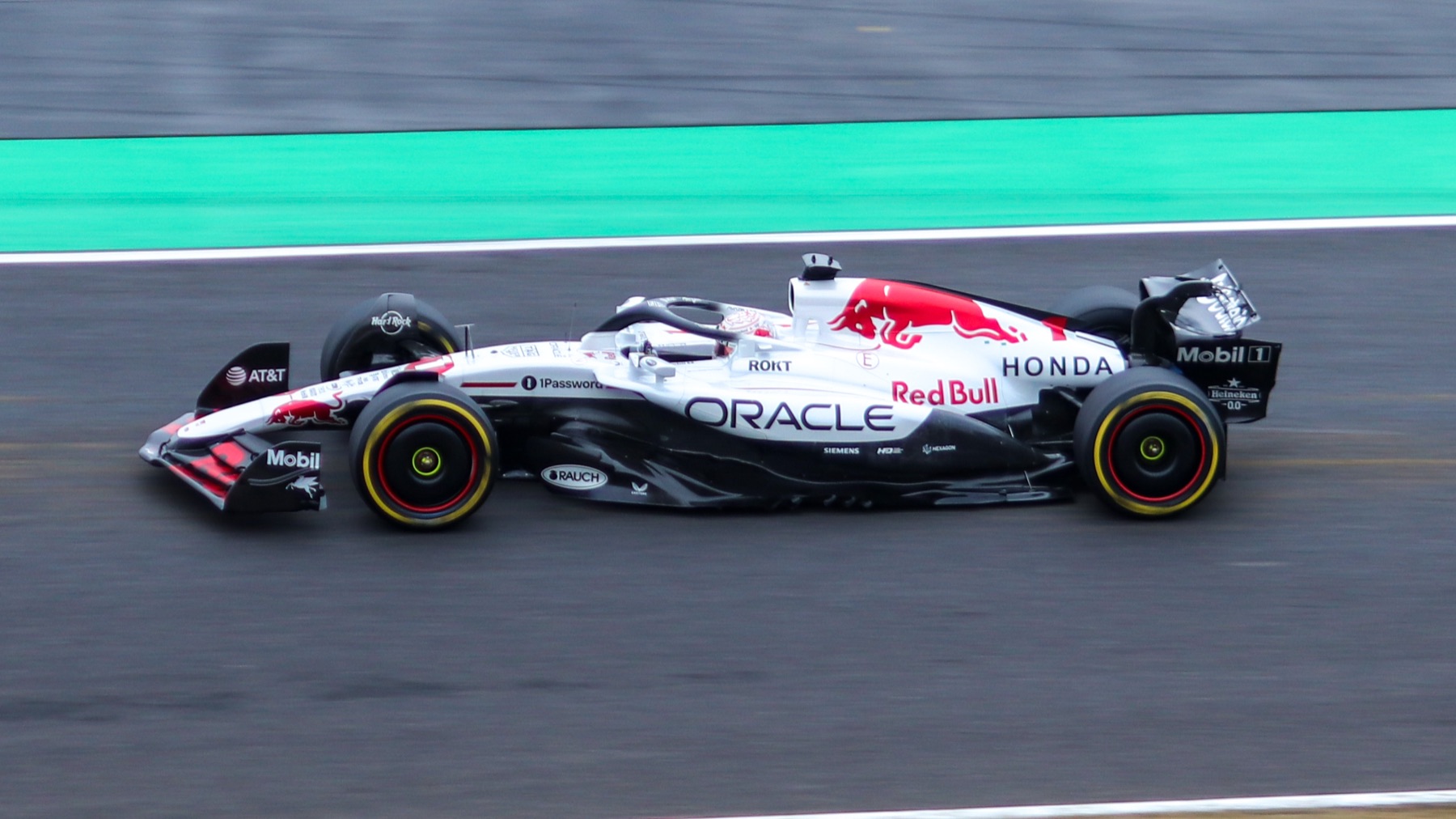 Red Bull copie l'aileron "Macarena" de Ferrari avant Miami
