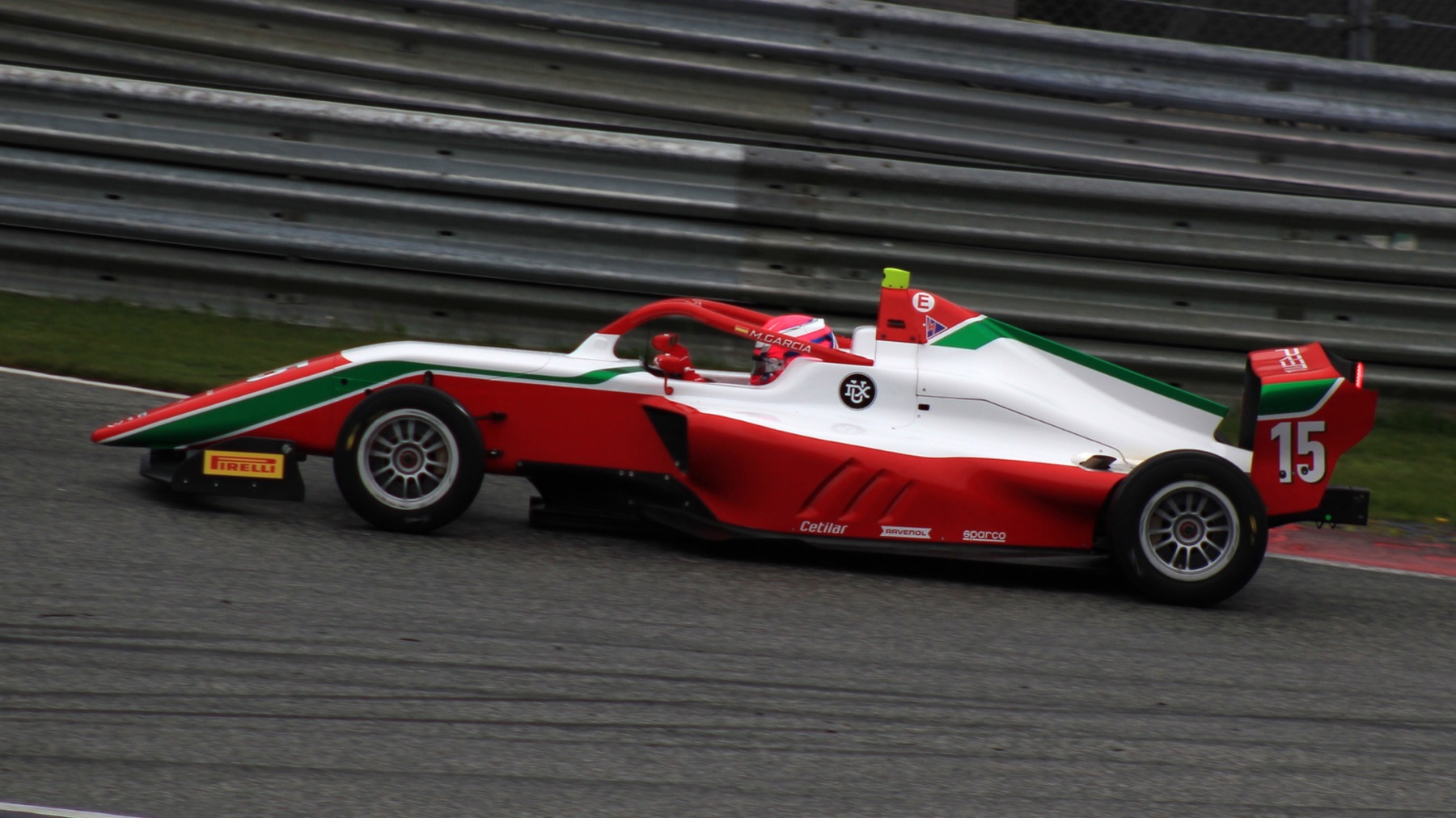 F1 Academy 2024 : Pulling titrée, Pin gagne la course 1 à Lusail